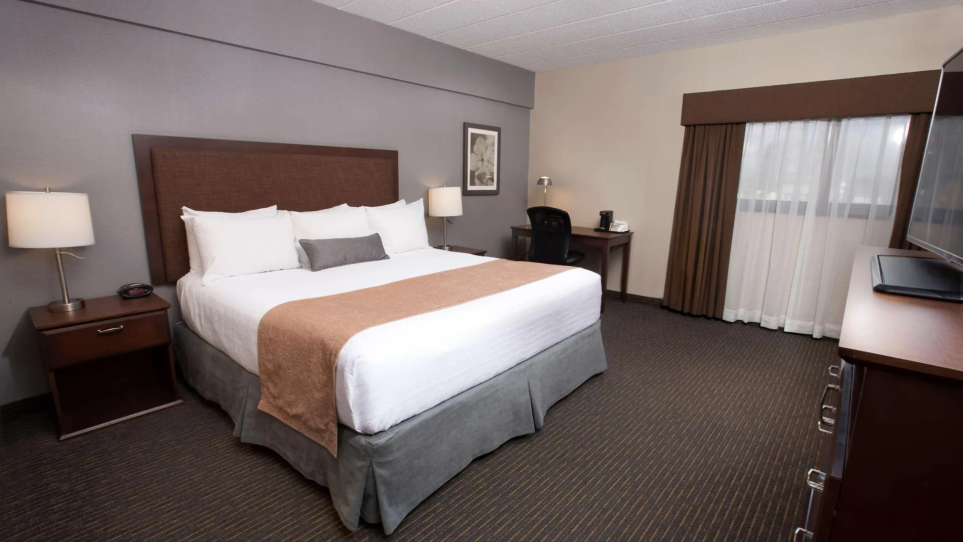 Best Western Plus Cairn Croft Hotel Niagara Falls